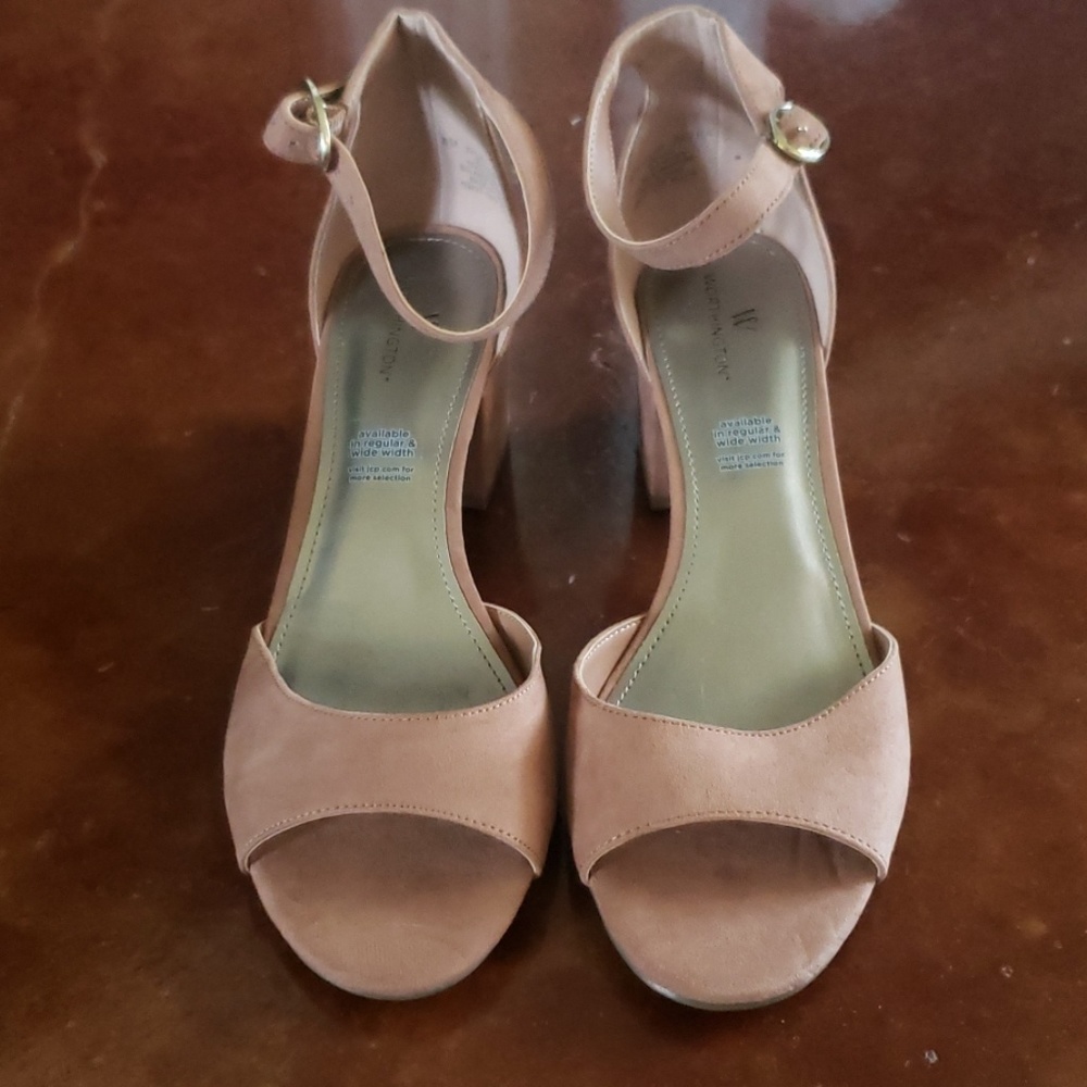 Size 8 ankle strap heels